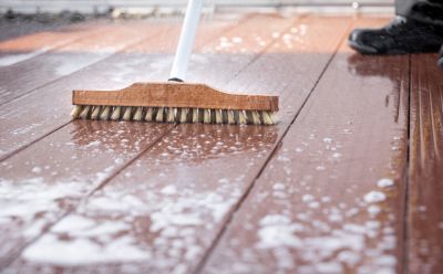Wood Deck Scrubbing